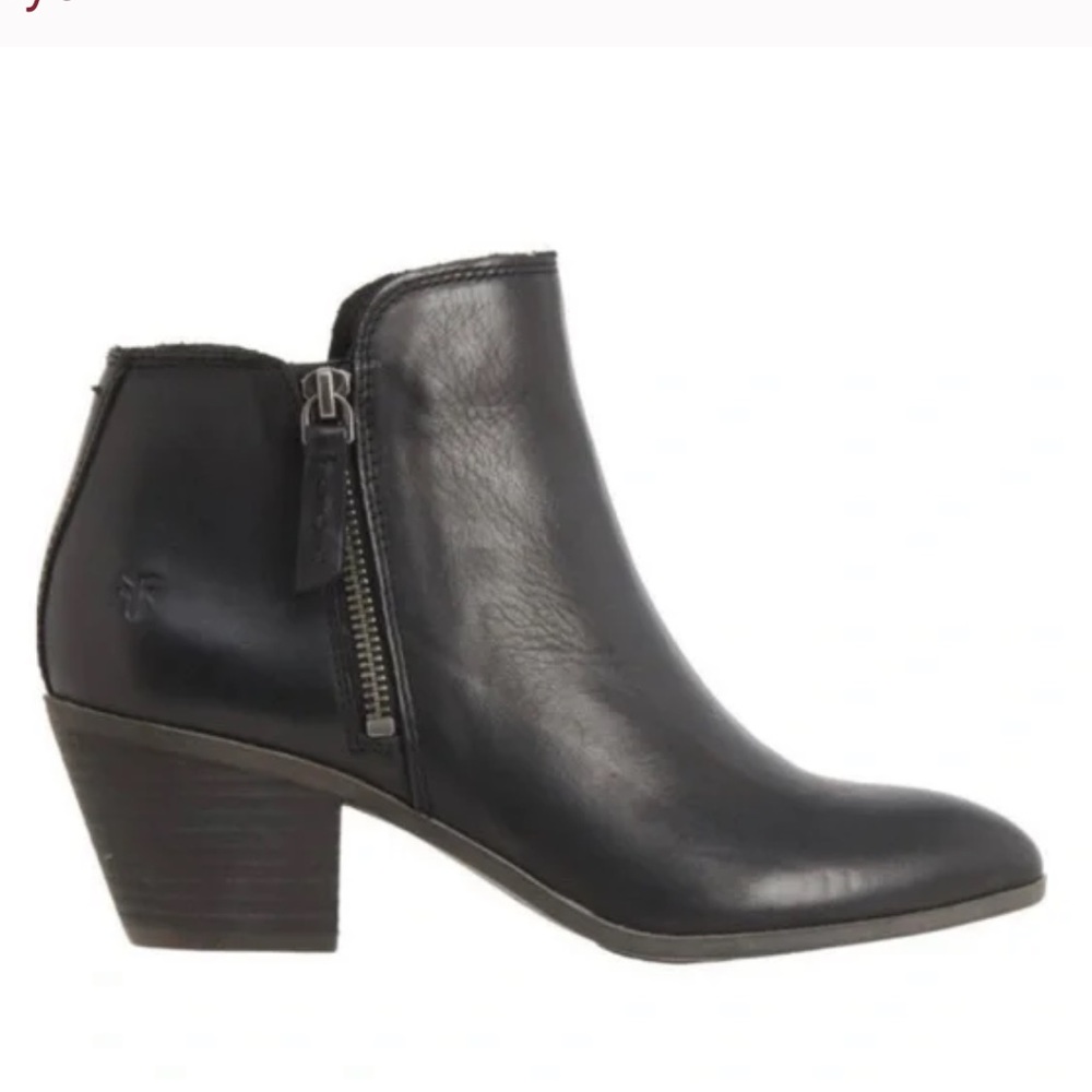 Frye ankle booties in black size 9.5